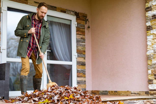 Best Household Junk Removal  in Carlton, OR